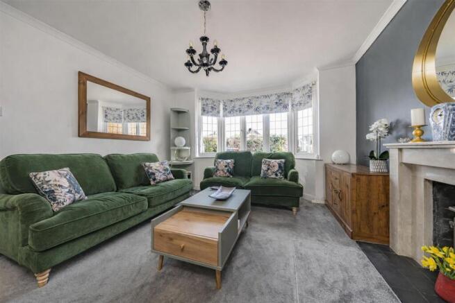 Living Room.jpg