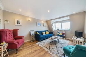 Flat 9, 146, Lavender Hill, London SW11 5RA