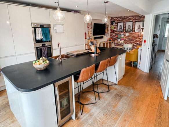 Kitchen/Family Room
