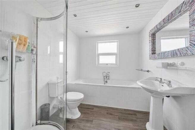 4 bed Terraced for sale Image 12