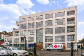 Flat 14, 1a, Bethwin Road, London SE5 0SJ