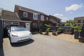 9, Holly Court, Frome BA11 2SQ