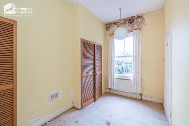 2 bed Terraced for sale Image 12