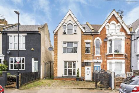 Whittington Road, Bowes Park, N22