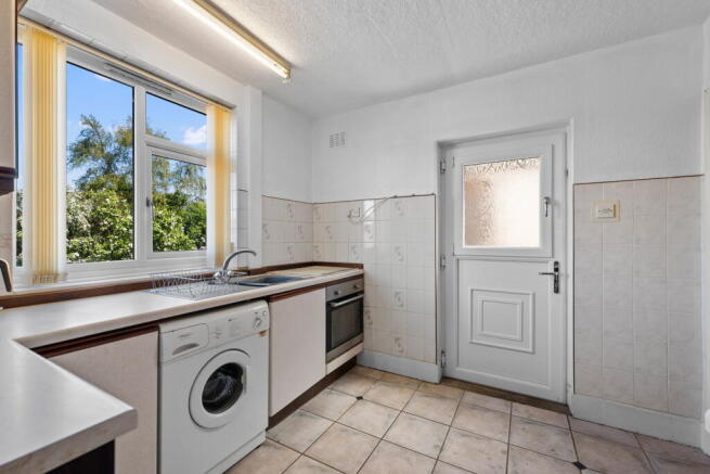 3 bed Semi-Detached for sale Image 5