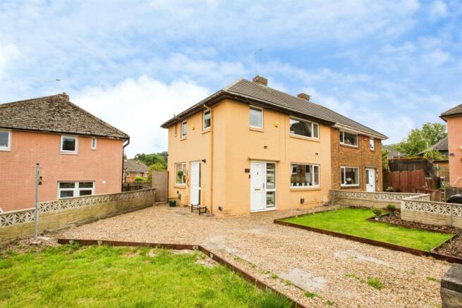 3 bed Semi-Detached for sale Image 8