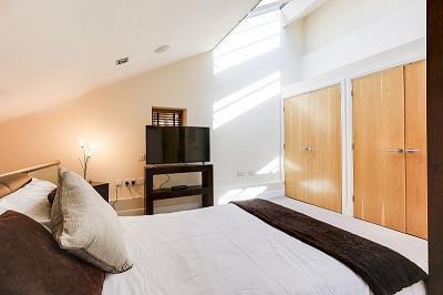 Bed 1 (a).JPG
