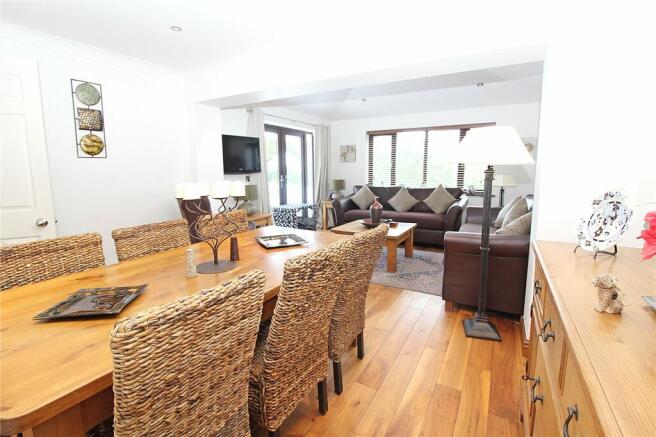 Dining/Family Room