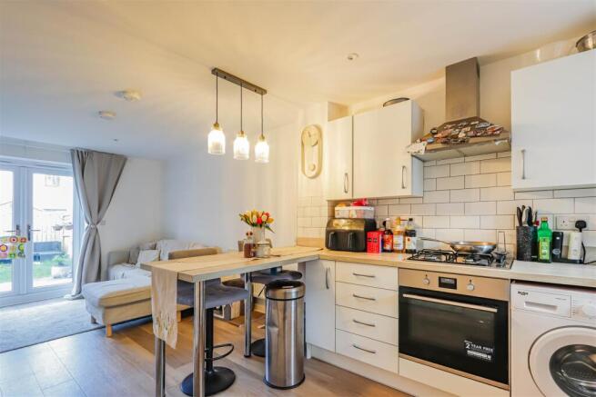 Heol Y Doc Glanhau.jpg