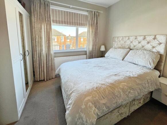 3 bed Semi-Detached for sale Image 5