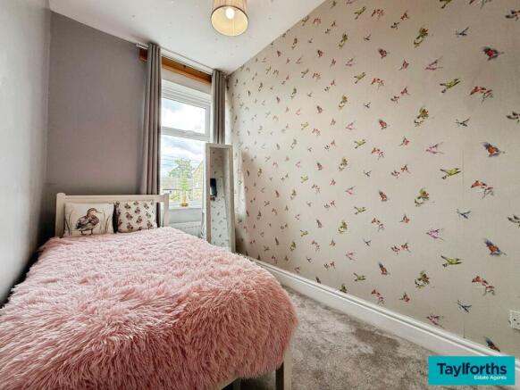 4 bed Terraced for sale Image 12