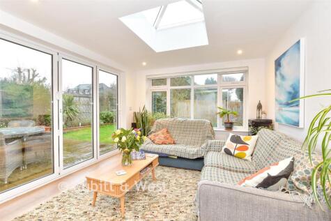 Pentere Road, Waterlooville, Hampshire