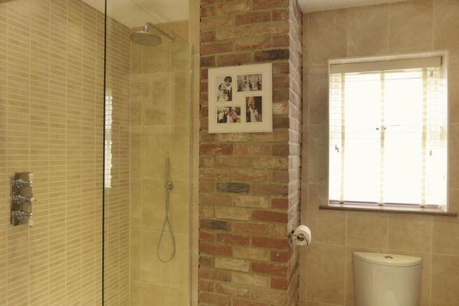 Photo 43