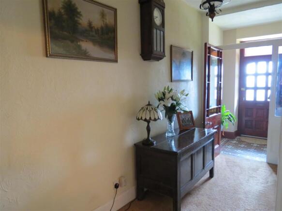 Entrance Vestibule: