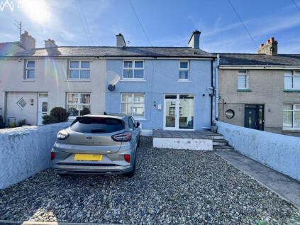 Gwelfor Avenue, Holyhead, Anglesey, LL65