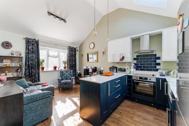 Living Room/Kitchen