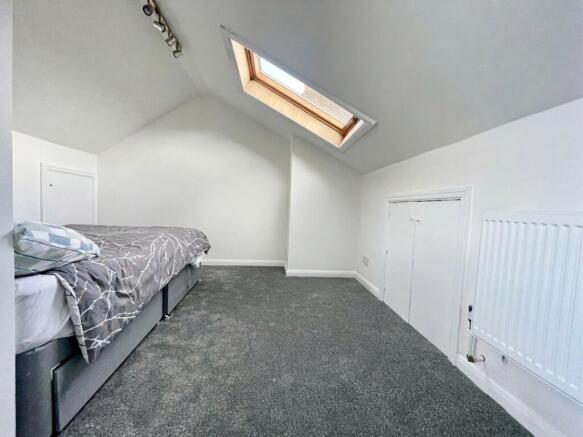 3 bed Terraced for sale Image 8
