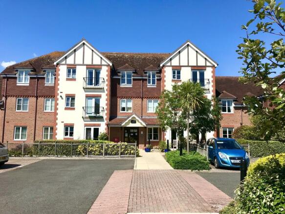 18 Pegasus Court ...