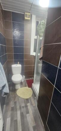 7 bed Terraced to rent Image 10