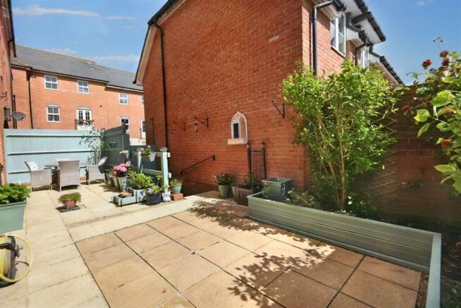 Courtyard Garden
