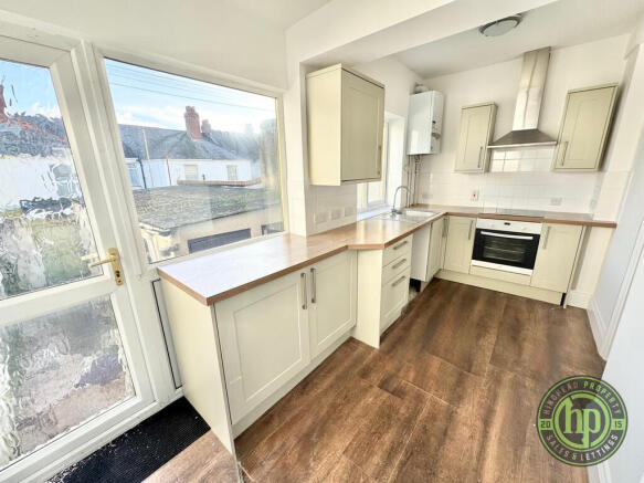 IMG-20251204-WA00...