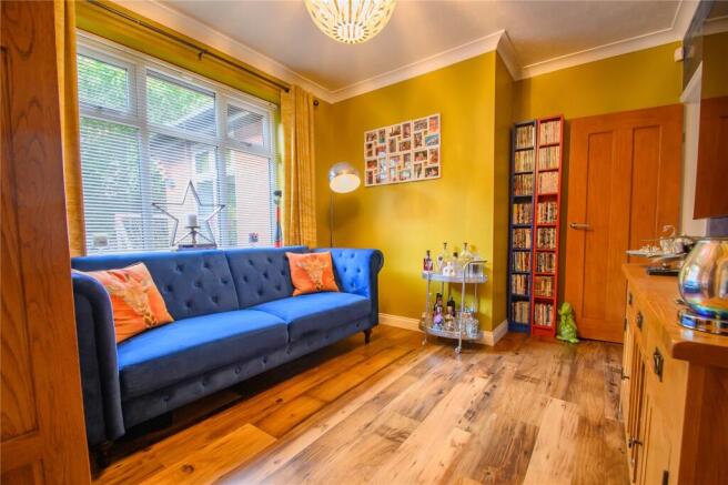 Lounge/Bedroom