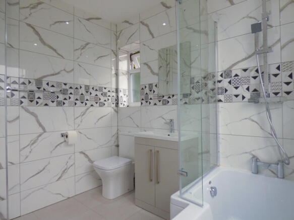 Bathroom2