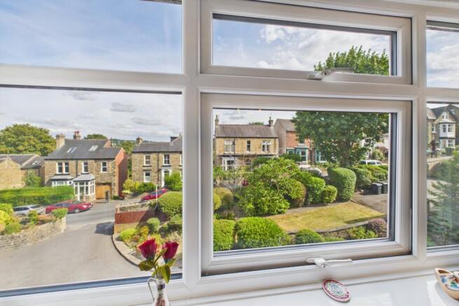 2 bed Flat for sale Image 10