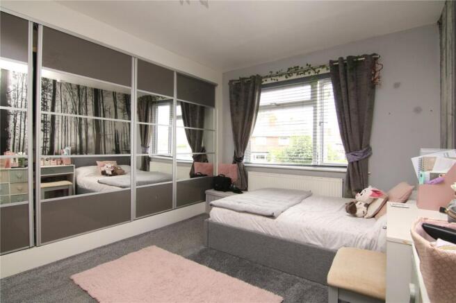 3 bed Semi-Detached for sale Image 9