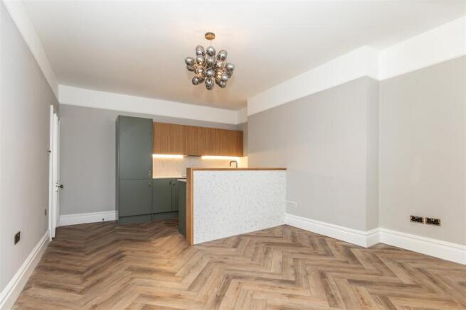 Kitchen / Living Room