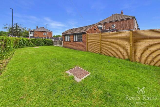 3 bed Semi-Detached for sale Image 4
