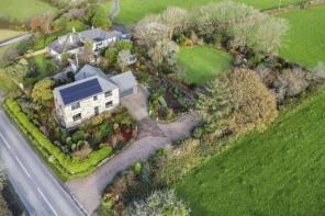 Moffatts Corner, Hayle Road, Helston TR13 0BJ