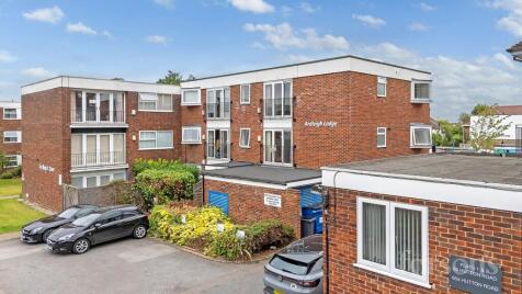 Hutton Road, Shenfield, CM15
