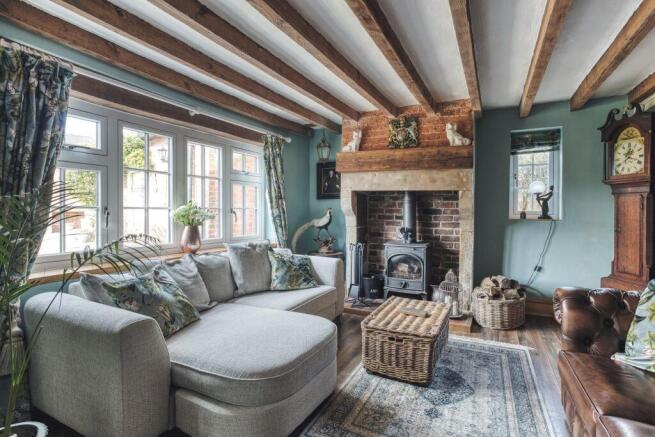 Charming Lounge