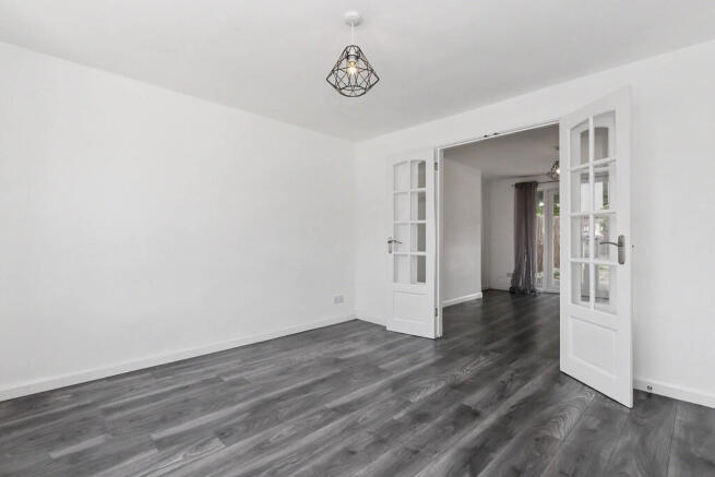 Living Room - Ang...