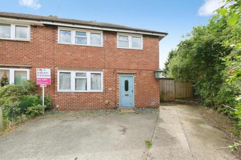 Woodside Place, Clay Cross, Chesterfield