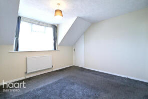 31, Knights Manor Way, Dartford DA1 5SB