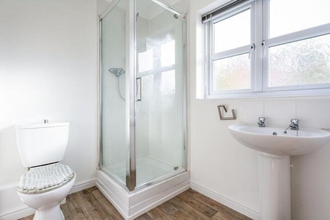 2 bed Apartment for sale Image 8