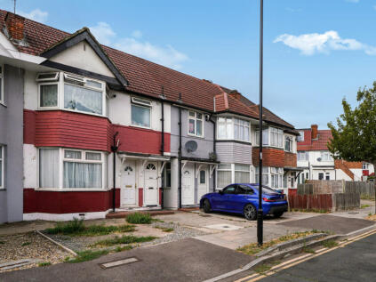 Everton Drive, Middlesex, HA7