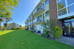 42, Palmerston Court, Lord Warden Avenue, Deal CT14 7JX