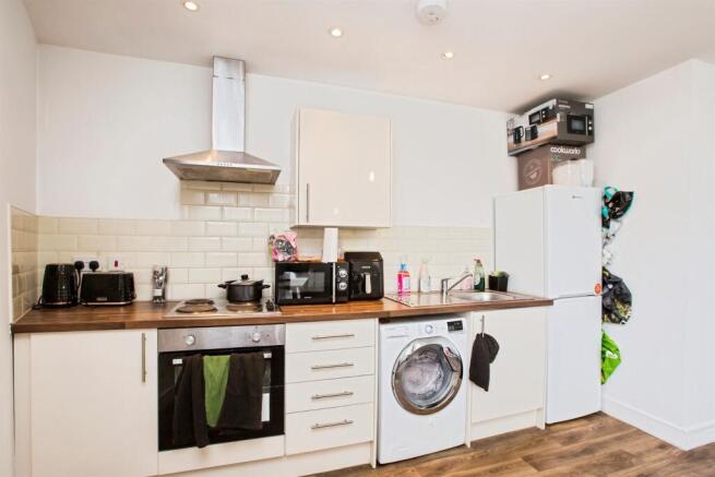 1 bed Apartment for sale Image 8