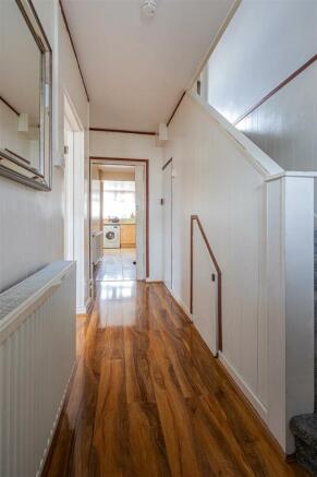 Tweedsmuir Road 22-11.jpg