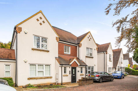 Woodcote Valley Road, West Purley
