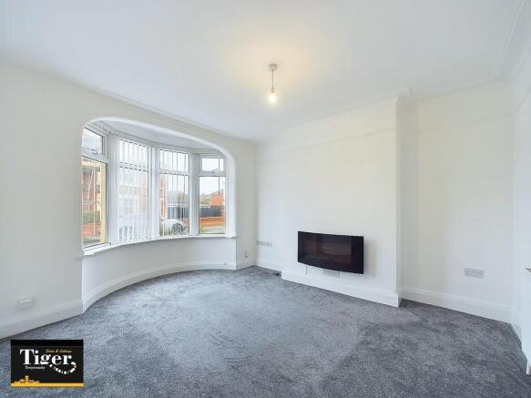 CAM02176G0-PR0389...