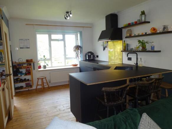 Photo 5