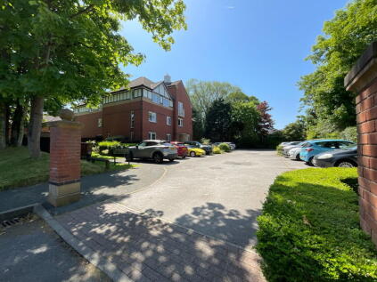 Chase Close, Birkdale, Southport