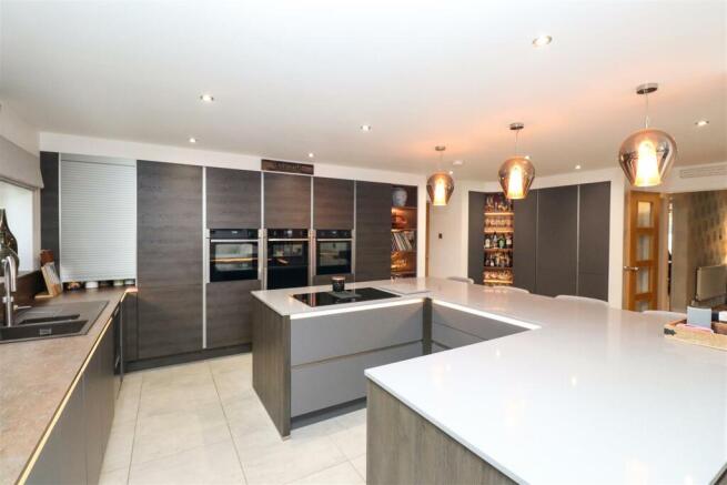Kitchen/Dining/Breakfast Room