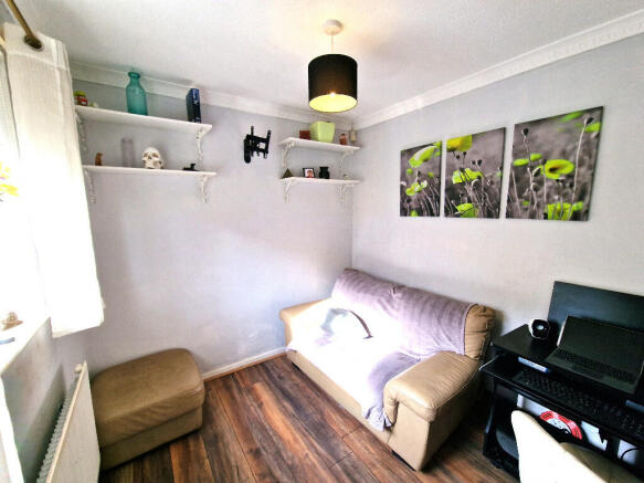 Photo 11