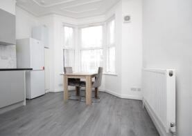 34, Kitchener Road, Tottenham, London N17 6DX