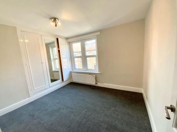2 bed Terraced for sale Image 4